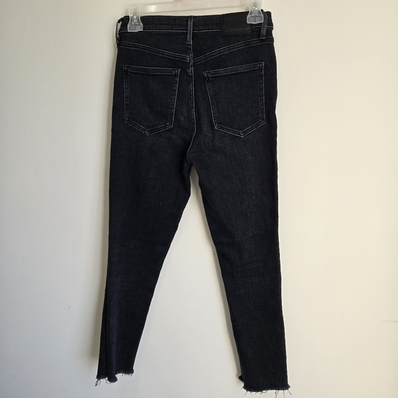 Denim Forum Lola High Rise Skinny Crop Jeans - Picture 2 of 8